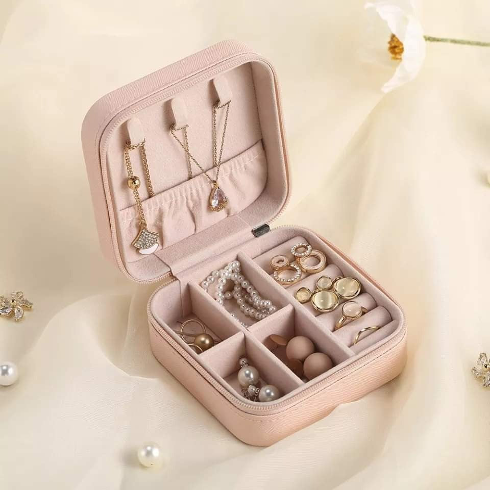 Portable Leather Jewelry Storage Box- Organizer